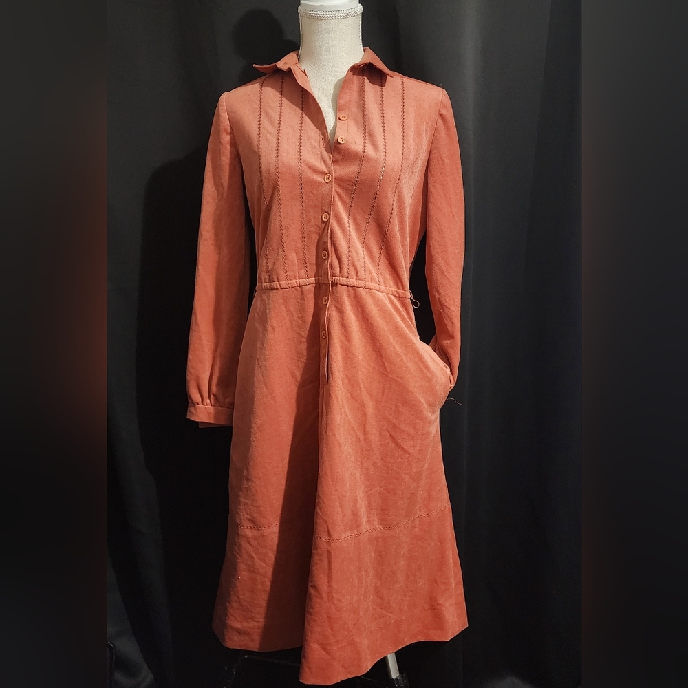 Vintage 1970 California Girl Size 8 Dress Color Desert Coral